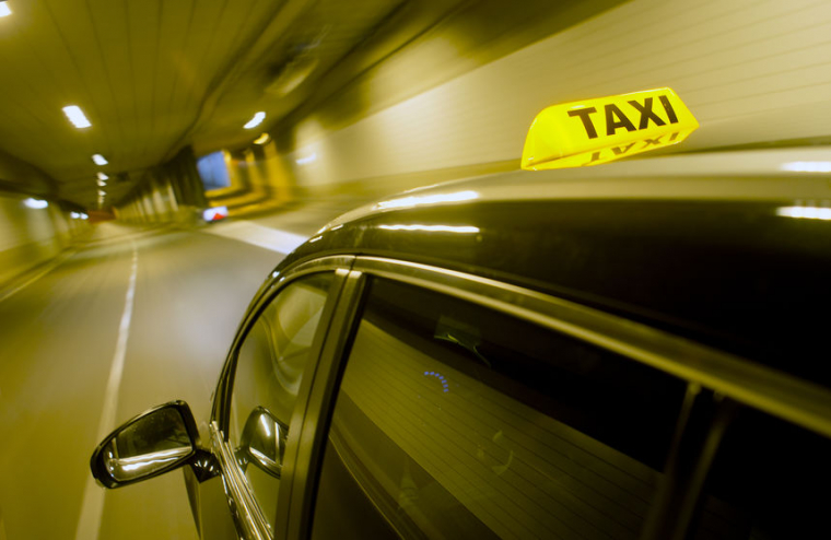 Privatisation de véhicule avec chauffeur à Rochegude, Rochegude, AMBULANCE CATALANO